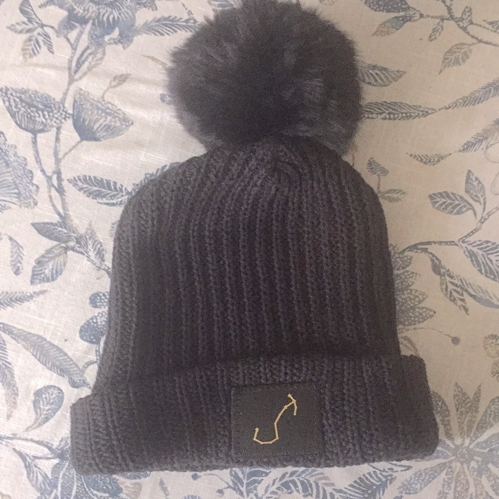 Black scorpio pom hat